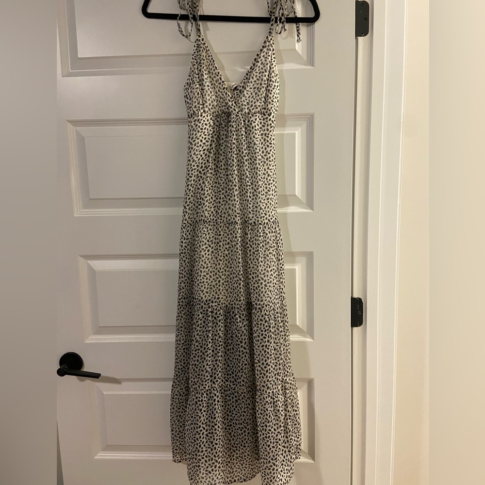 Abercrombie & Fitch tiered maxi dress - XXSP EUC